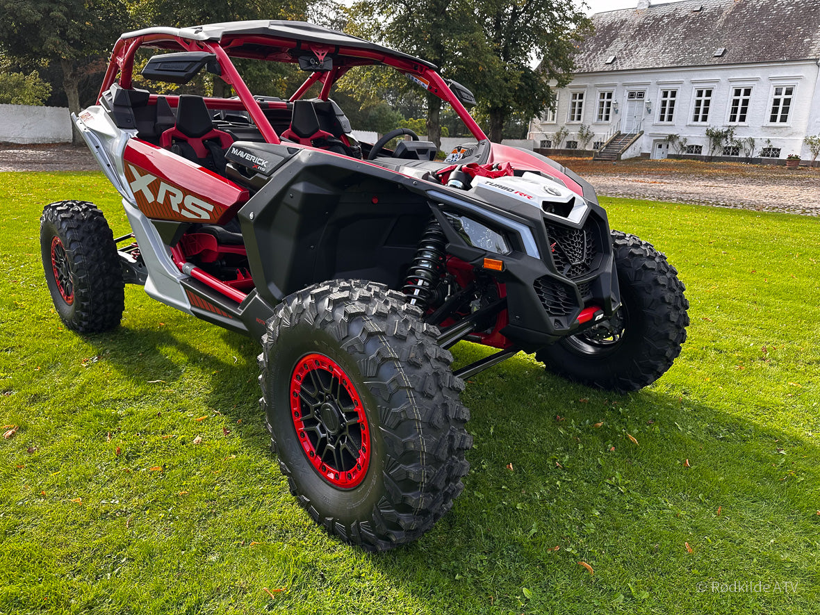 Can-Am Maverick Turbo RR X RS SAS - Fiery Red & Hyper Silver 2025 - 200 HK 7TSP