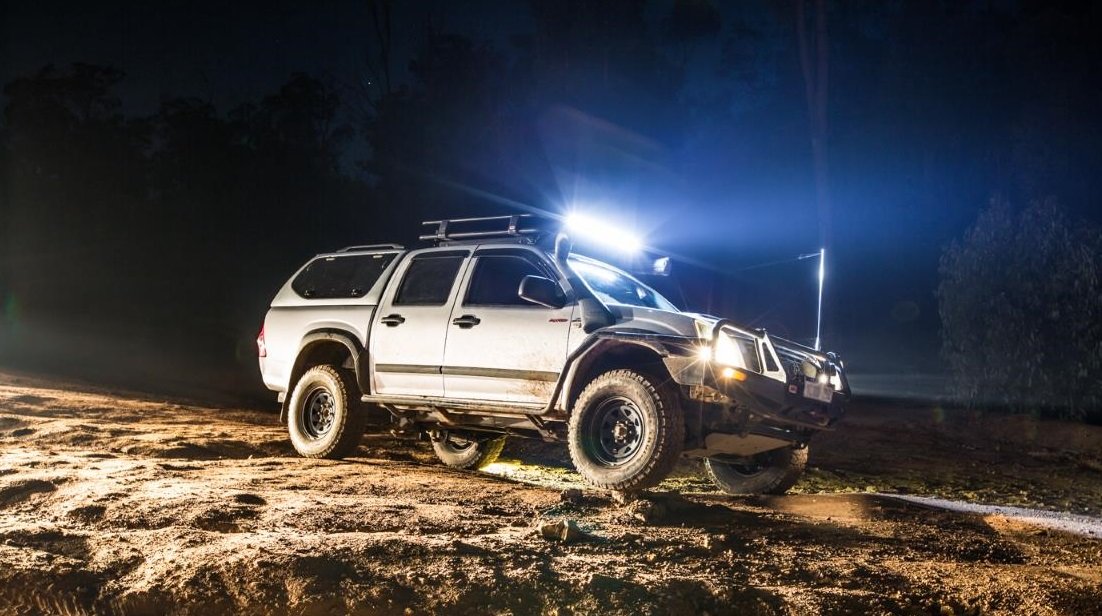 HYPER LED Light Bar – 120W 12V 7800 Lumen – 593mm x 87mm x 81mm