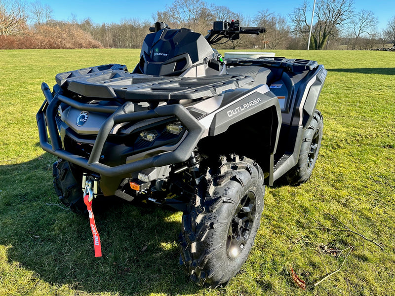 Can-Am Outlander 650 XU+ T3a 60 km/t Platinum Satin 2023 (3RPA) (UDGÅET MODEL)