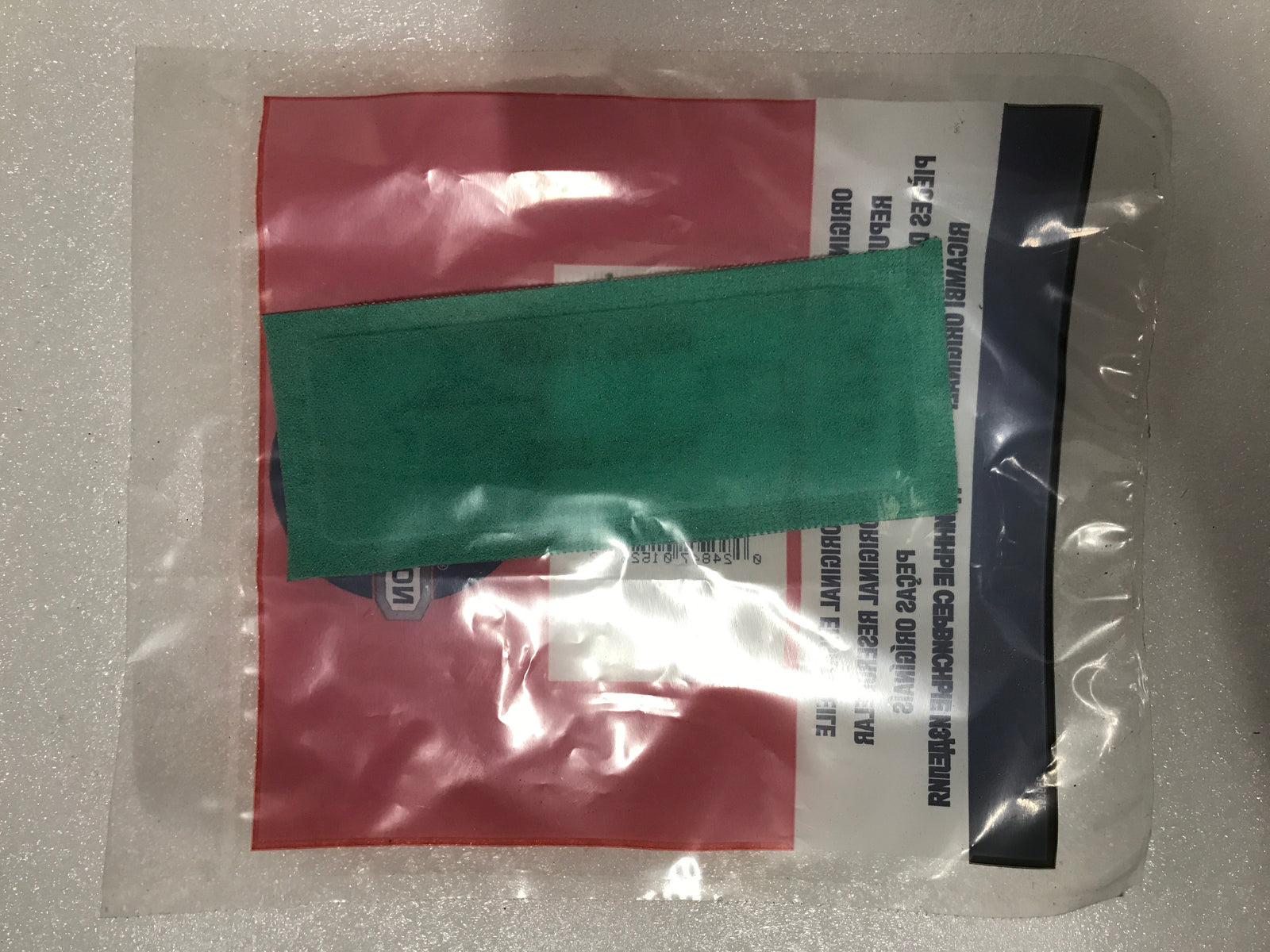 697015 - Luftfilter - Precleaner 17.5 HP Briggs Intek (used from 2008 - 2010) til Rough Cut MR44 og Finish Cut H60B (2008-2010)